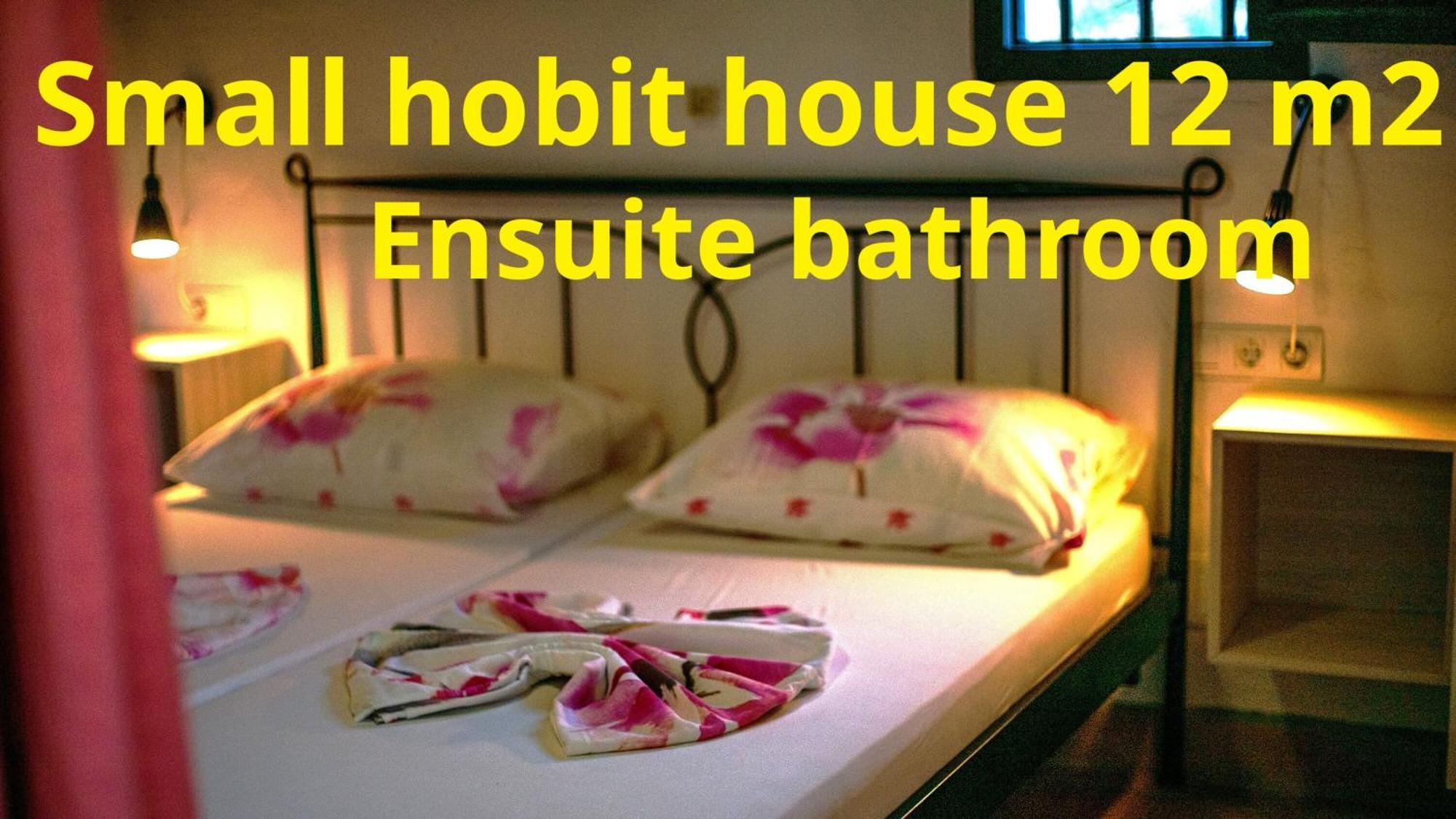 Tiny House 12M2 In Holiday Park With 55 M2 Pool Tolox Zewnętrze zdjęcie